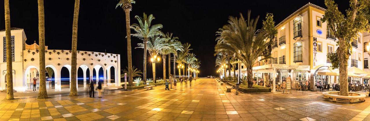 Hostal Marissal By Dorobe Nerja Ngoại thất bức ảnh