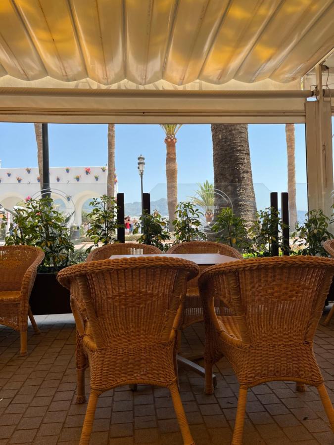 Hostal Marissal By Dorobe Nerja Ngoại thất bức ảnh