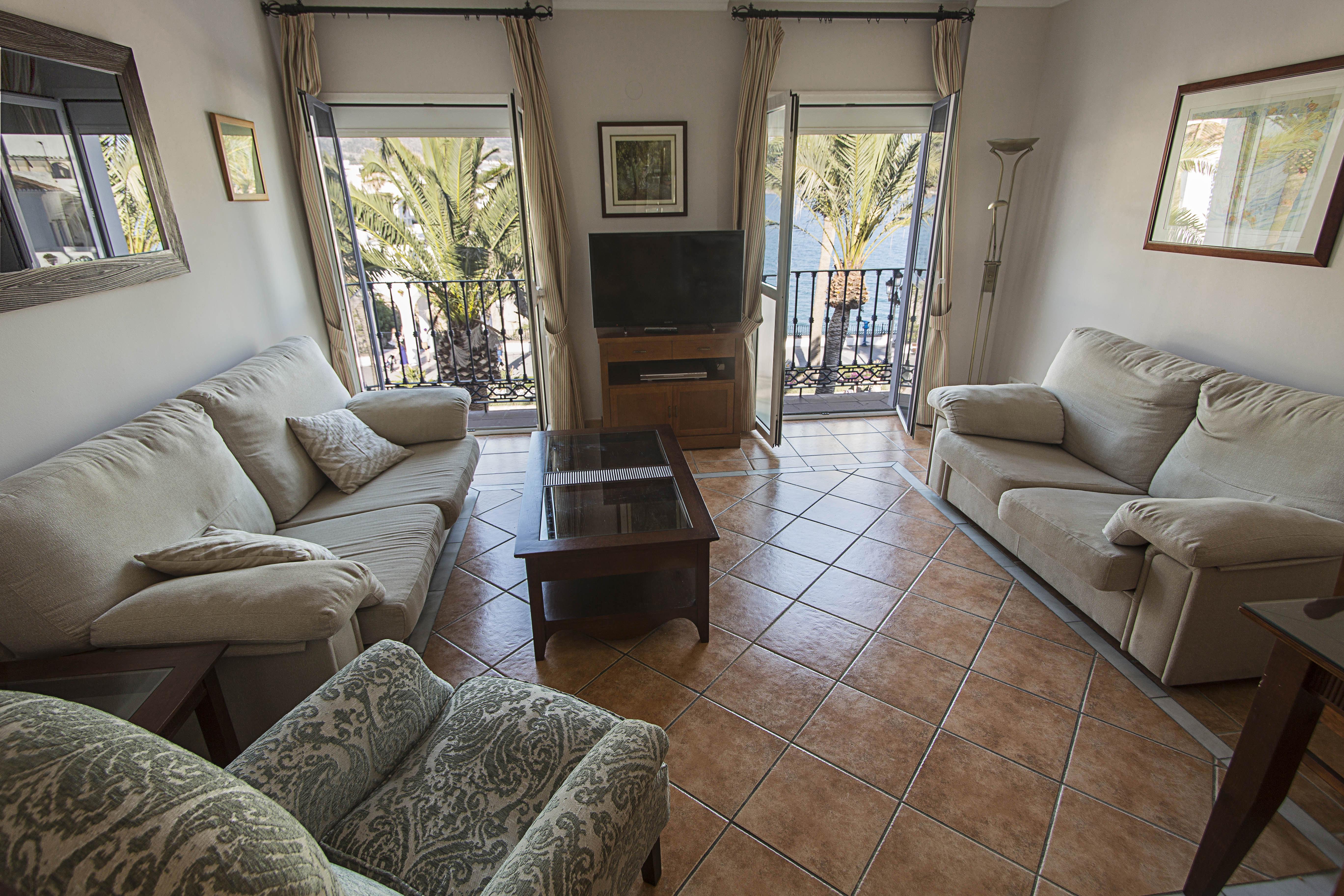 Hostal Marissal By Dorobe Nerja Ngoại thất bức ảnh