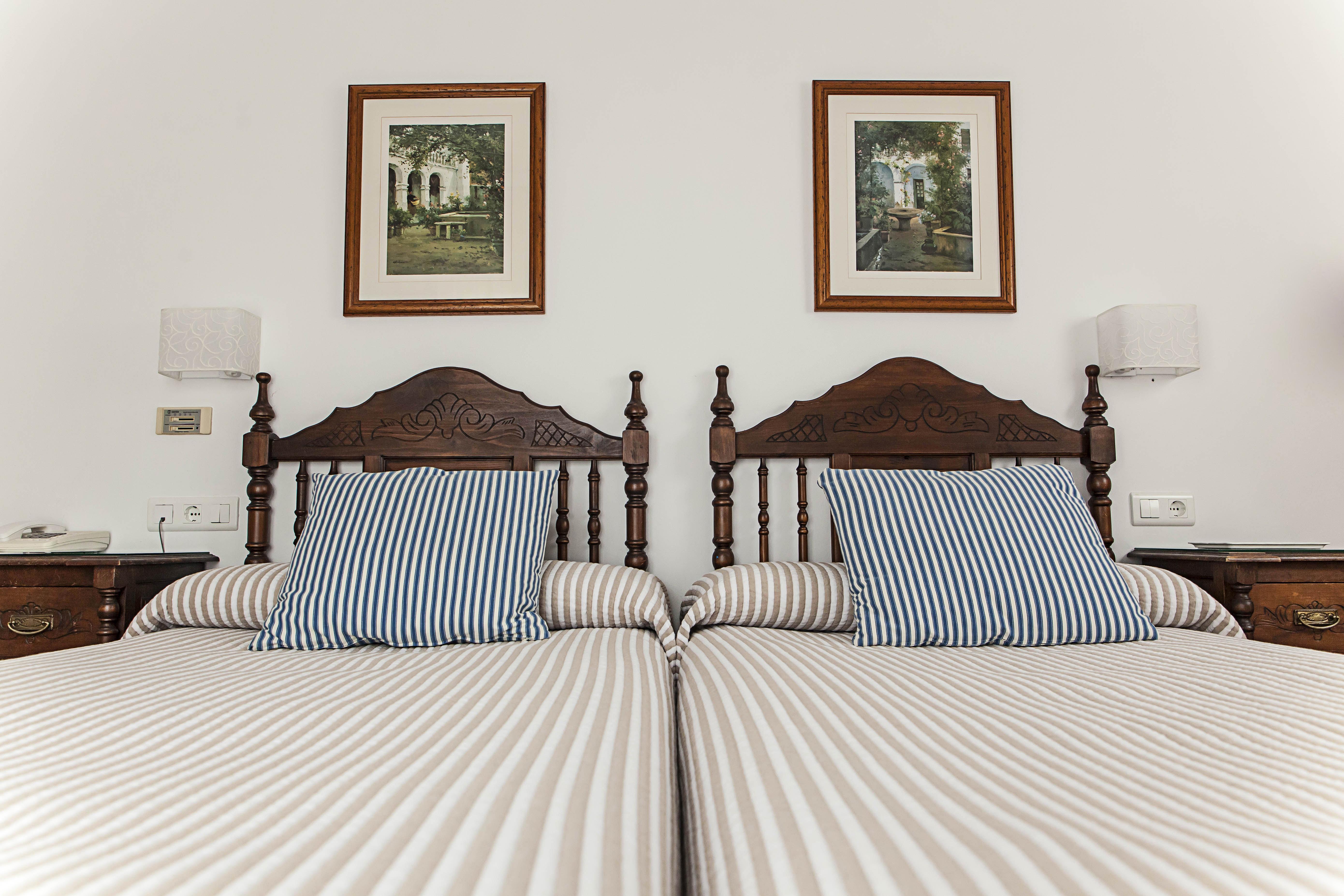 Hostal Marissal By Dorobe Nerja Ngoại thất bức ảnh