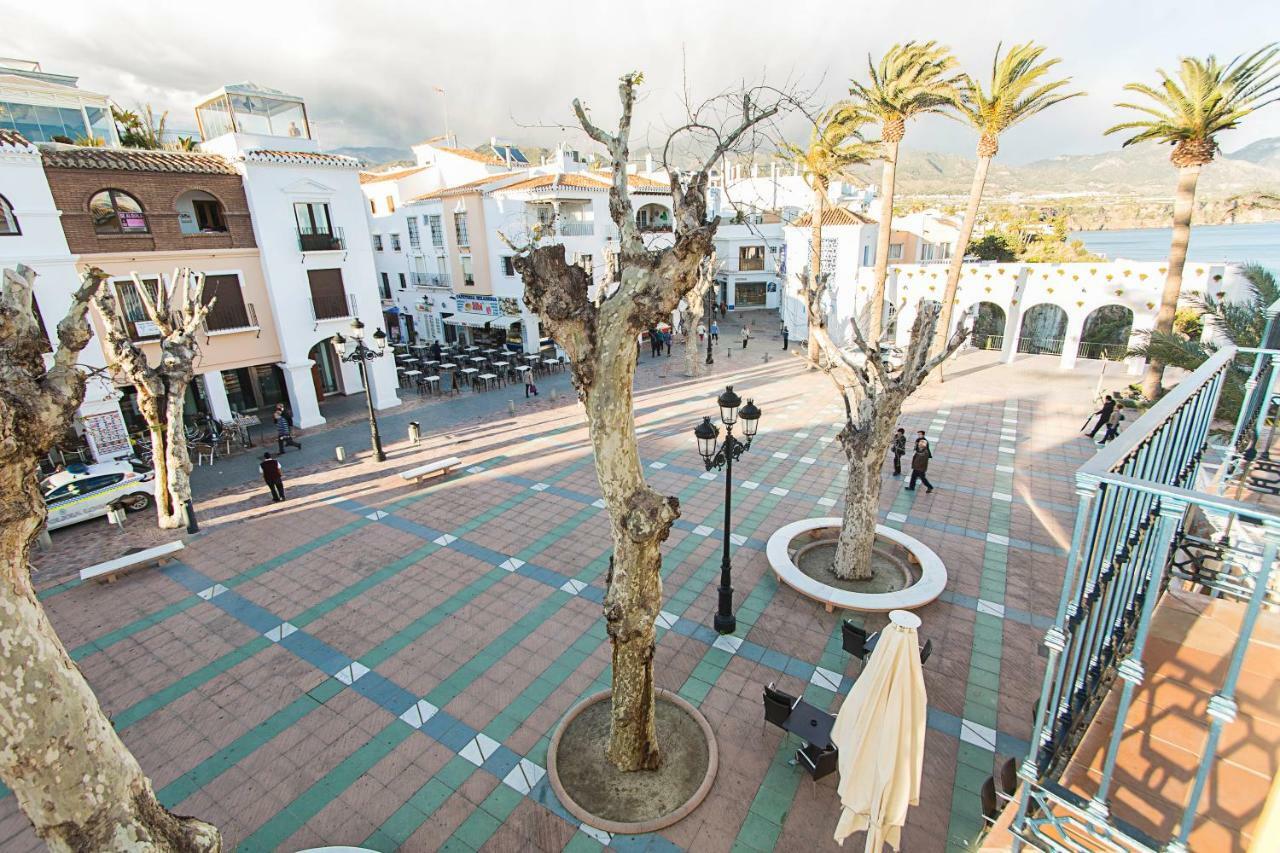 Hostal Marissal By Dorobe Nerja Ngoại thất bức ảnh